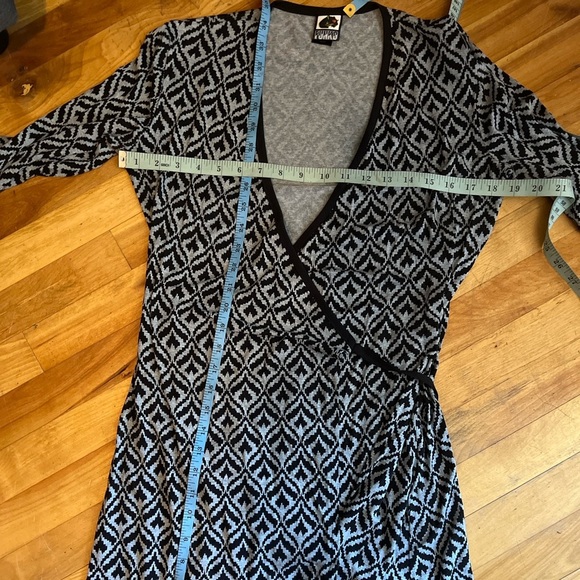 Funkd Black and White Patterned Wrap Dress L - Picture 8 of 9